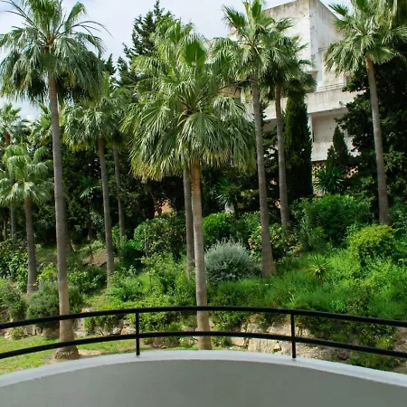 Luxurious 2 Bedroom With Pool *